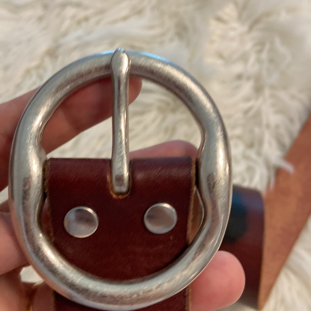 Lucky Brand Brown &Black  Leather Belt with Distressed Finish and silver buckle - Picture 2 of 12